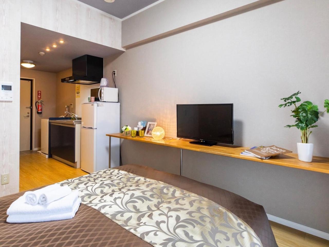 Mr. Kinjo In Asato Aparthotel Naha Kültér fotó