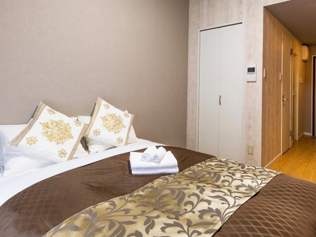 Mr. Kinjo In Asato Aparthotel Naha Kültér fotó